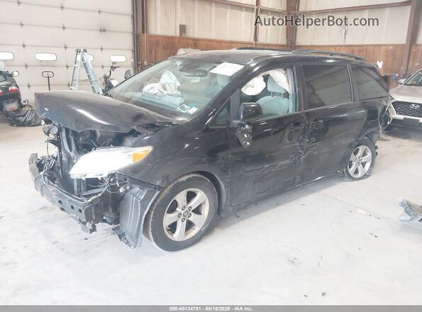 5TDKZ3DC1JS944456 2018 TOYOTA SIENNA Black Przód lewy