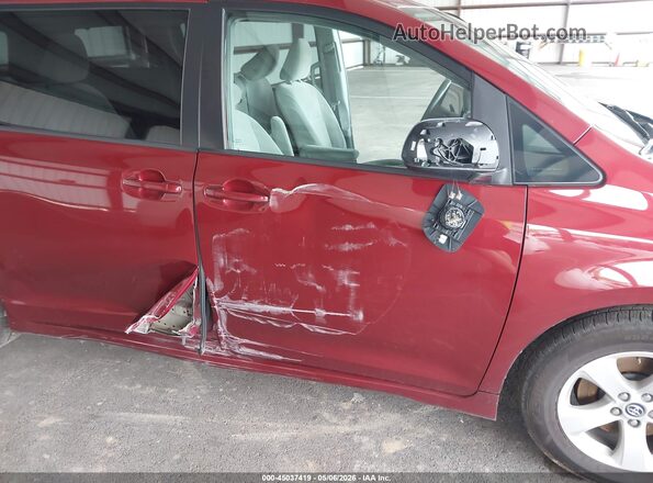 5TDKZ3DC2JS909912 2018 TOYOTA LE Red Դիմացի տեսք