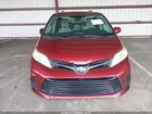 2018 Toyota Sienna Le 8 Passenger Red vin: 5TDKZ3DC2JS909912