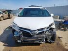 2018 Toyota Sienna Le 8-passenger White vin: 5TDKZ3DC4JS913380