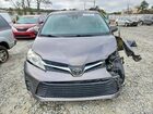 2018 Toyota Sienna Le 8-passenger Gray vin: 5TDKZ3DC5JS951426