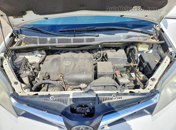 5TDKZ3DC7JS905421 2018 TOYOTA SIENNA White ძრავის განყოფილების ხედი