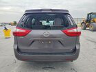 2018 Toyota Sienna Le Gray vin: 5TDKZ3DC8JS921997