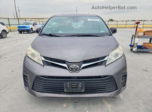 5TDKZ3DC8JS921997 2018 TOYOTA SIENNA Gray წინა ხედი