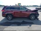2017 Toyota Highlander Xle Burgundy vin: 5TDKZRFH1HS232325