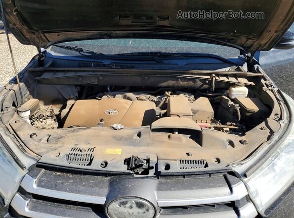 5TDKZRFH3JS530543 2018 TOYOTA HIGHLANDER Black ძრავის განყოფილების ხედი