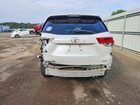 2018 Toyota Highlander Xle White vin: 5TDKZRFH3JS541168