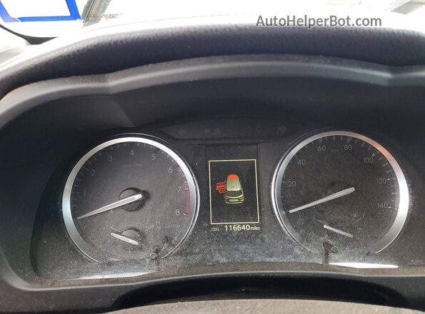 5TDKZRFH6JS548325 2018 TOYOTA HIGHLANDER Silver Widok zestawu wskaźników