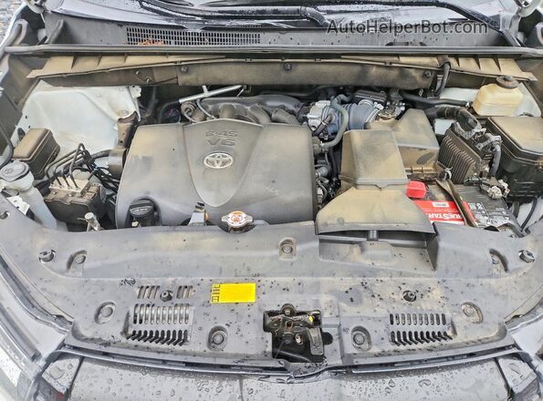 5TDKZRFH7JS532618 2018 TOYOTA HIGHLANDER White Engine compartment view