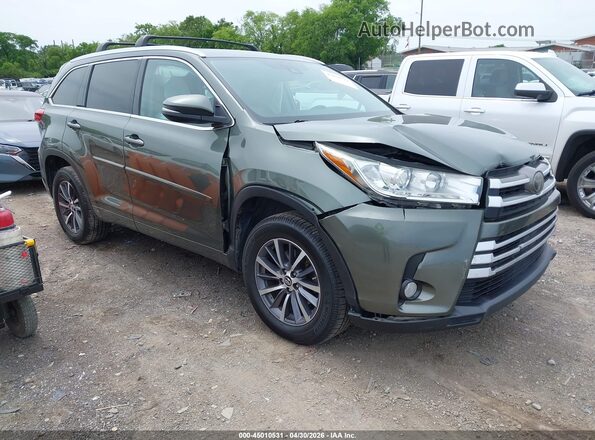 5TDKZRFH8JS249094 2018 TOYOTA LE Green Przód prawy