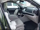 2018 Toyota Highlander Xle Green vin: 5TDKZRFH8JS249094
