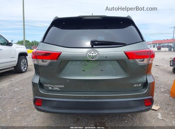 5TDKZRFH8JS249094 2018 TOYOTA LE Green 