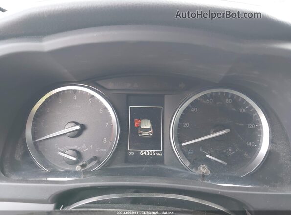 5TDKZRFH9HS522523 2017 TOYOTA LE Белый Вид задних сидений