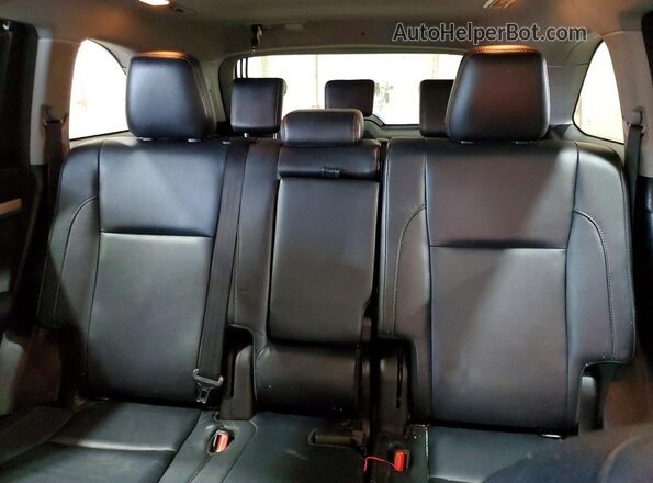 5TDKZRFH9JS535049 2018 TOYOTA HIGHLANDER Black უკანა სავარძლების ხედი