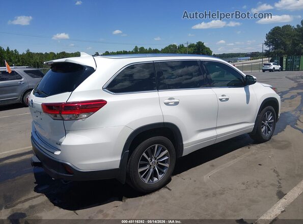 5TDKZRFHXHS514317 2017 TOYOTA HIGHLANDER White უკანა მარჯვენა
