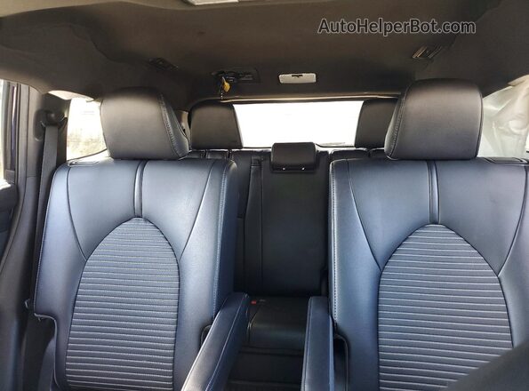 5TDLZRAH1MS075823 2021 TOYOTA HIGHLANDER Blue Вид задніх сидінь