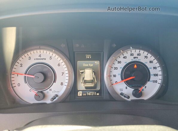 5TDXZ3DC3HS811178 2017 TOYOTA SIENNA Серый Вид щитка приборов