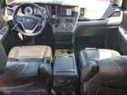 2018 Toyota Sienna Se Premium 8-passenger Серый vin: 5TDXZ3DC5JS913233