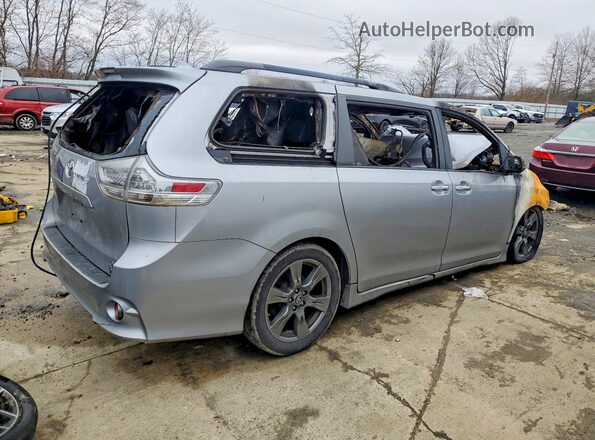 5TDXZ3DC5JS925088 2018 TOYOTA SIENNA Серебряный Задняя правая четверть