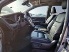 2018 Toyota Sienna Se Premium 8-passenger Silver vin: 5TDXZ3DC8JS935212