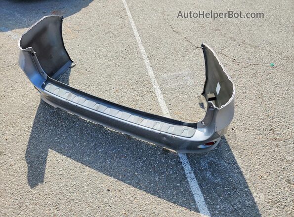 5TDXZ3DC8JS935212 2018 TOYOTA SIENNA Silver Engine compartment view
