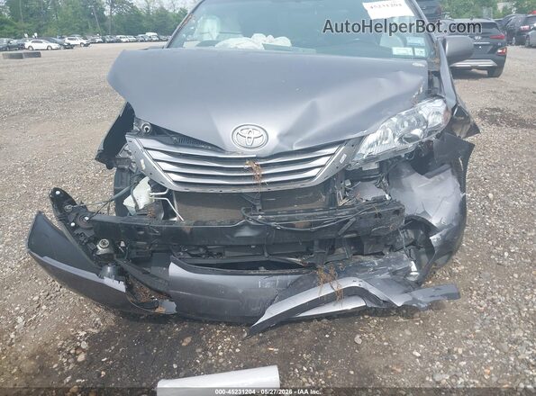 5TDYK3DC0GS732140 2016 TOYOTA SIENNA Gray Widok z przodu