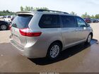 2016 Toyota Sienna Xle 8 Passenger Золотой vin: 5TDYK3DC1GS742689