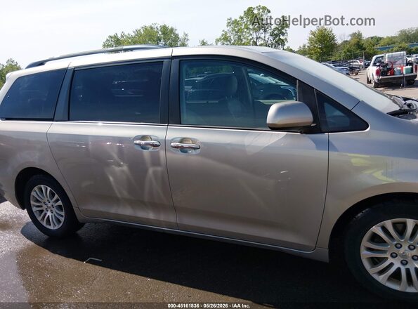5TDYK3DC1GS742689 2016 TOYOTA SIENNA Золотой Вид задней части салона