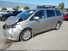2016 Toyota Sienna Limited 7 Passenger Золотой vin: 5TDYK3DC8GS724920