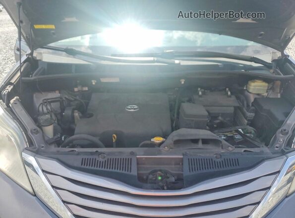 5TDYK3DC9GS710458 2016 TOYOTA SIENNA Charcoal ძრავის განყოფილების ხედი