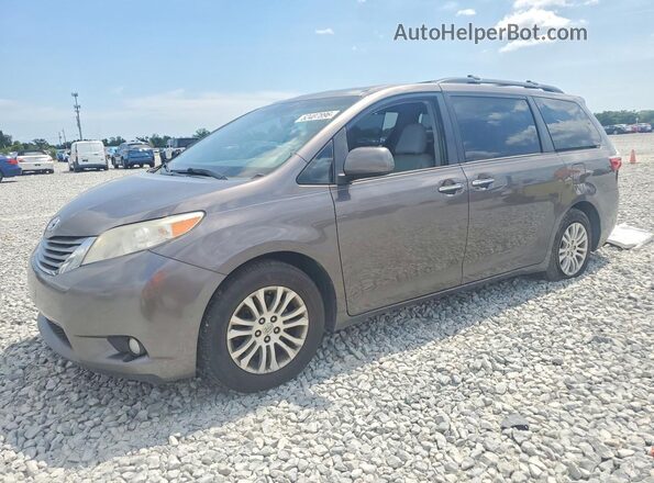 5TDYK3DC9GS710458 2016 TOYOTA SIENNA Charcoal წინა მარცხენა ხედი სამი მეოთხედიდან