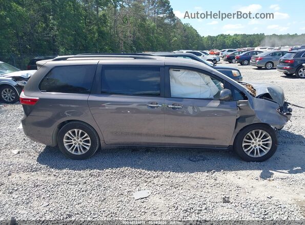5TDYK3DC9GS716650 2016 TOYOTA SIENNA Gray Widok wnętrza z tyłu