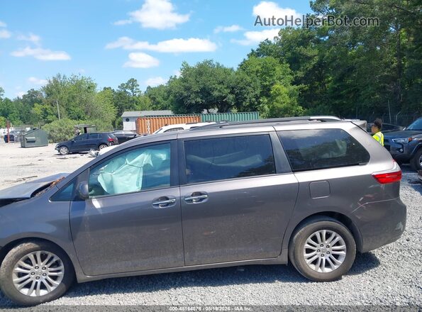 5TDYK3DC9GS716650 2016 TOYOTA SIENNA Gray Widok wnętrza 360 stopni