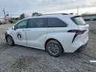 2025 Toyota Sienna Xle 8-passenger White vin: 5TDYRKEC2SS289437