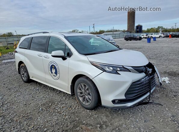 5TDYRKEC2SS289437 2025 TOYOTA SIENNA White Przód prawy
