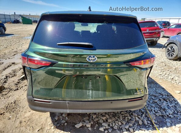 5TDYRKEC5MS016981 2021 TOYOTA SIENNA Green უკანა ხედი
