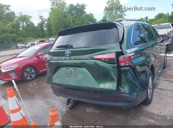 5TDYRKEC7MS074509 2021 TOYOTA LE Green Widok z przodu
