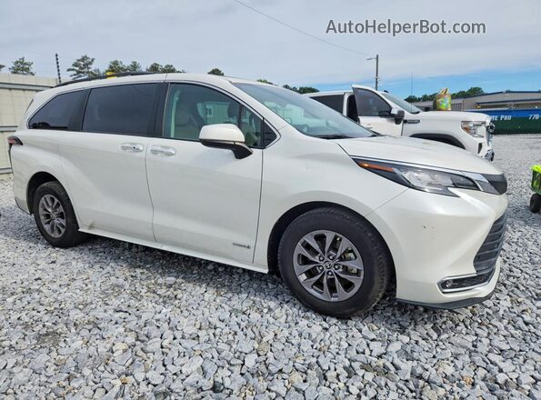 5TDYRKECXMS039575 2021 TOYOTA SIENNA Белый Передняя правая четверть
