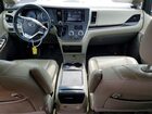 2017 Toyota Sienna Xle 8-passenger Red vin: 5TDYZ3DC0HS893701