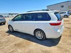 2017 Toyota Sienna Xle 8-passenger White vin: 5TDYZ3DC1HS883288