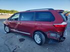 2017 Toyota Sienna Xle 8-passenger Burgundy vin: 5TDYZ3DC2HS822970