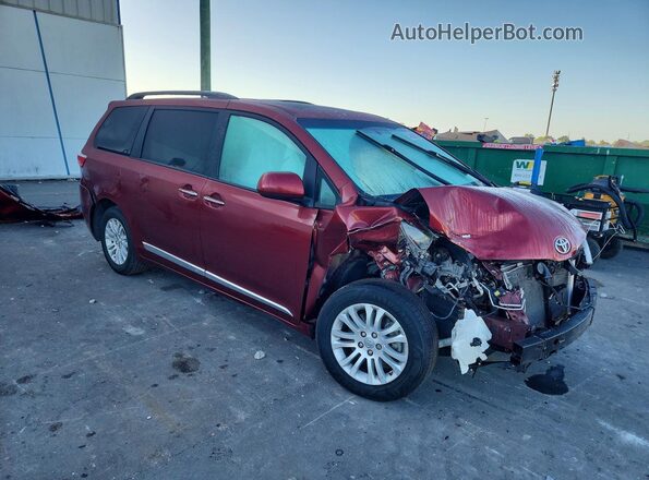 5TDYZ3DC2HS822970 2017 TOYOTA SIENNA Burgundy Przód prawy