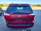 2017 Toyota Sienna Xle 8-passenger Burgundy vin: 5TDYZ3DC2HS822970