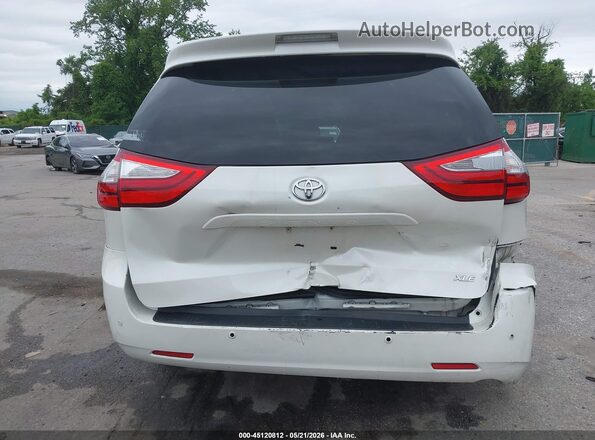 5TDYZ3DC3HS792362 2017 TOYOTA SIENNA Белый Вид спереди