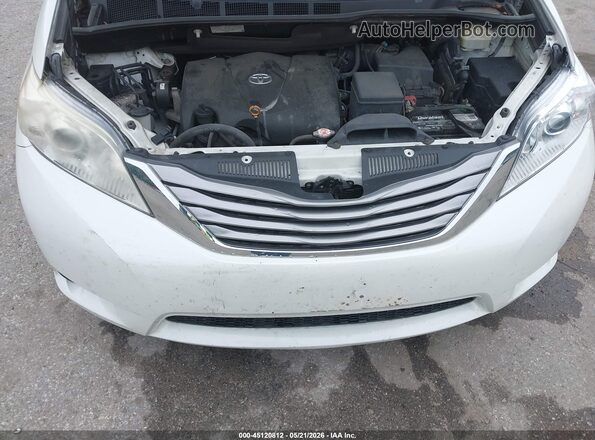 5TDYZ3DC3HS792362 2017 TOYOTA SIENNA Белый Вид сзади