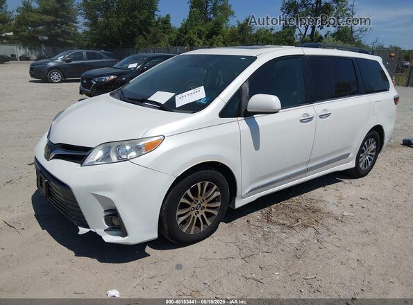 5TDYZ3DC4JS959687 2018 TOYOTA SIENNA White Przód lewy