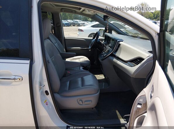 5TDYZ3DC4JS959687 2018 TOYOTA SIENNA White Widok wnętrza z przodu