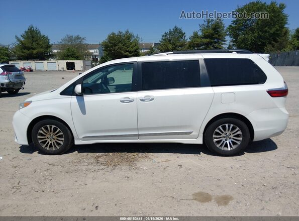 5TDYZ3DC4JS959687 2018 TOYOTA SIENNA White Widok wnętrza 360 stopni