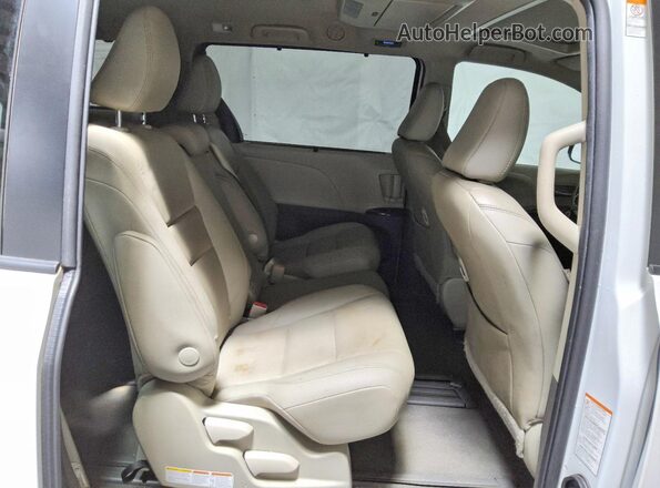 5TDYZ3DC4LS048276 2020 TOYOTA SIENNA White Vista interior trasera