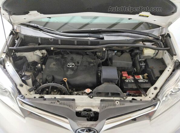 5TDYZ3DC4LS048276 2020 TOYOTA SIENNA White Vista del compartimento del motor